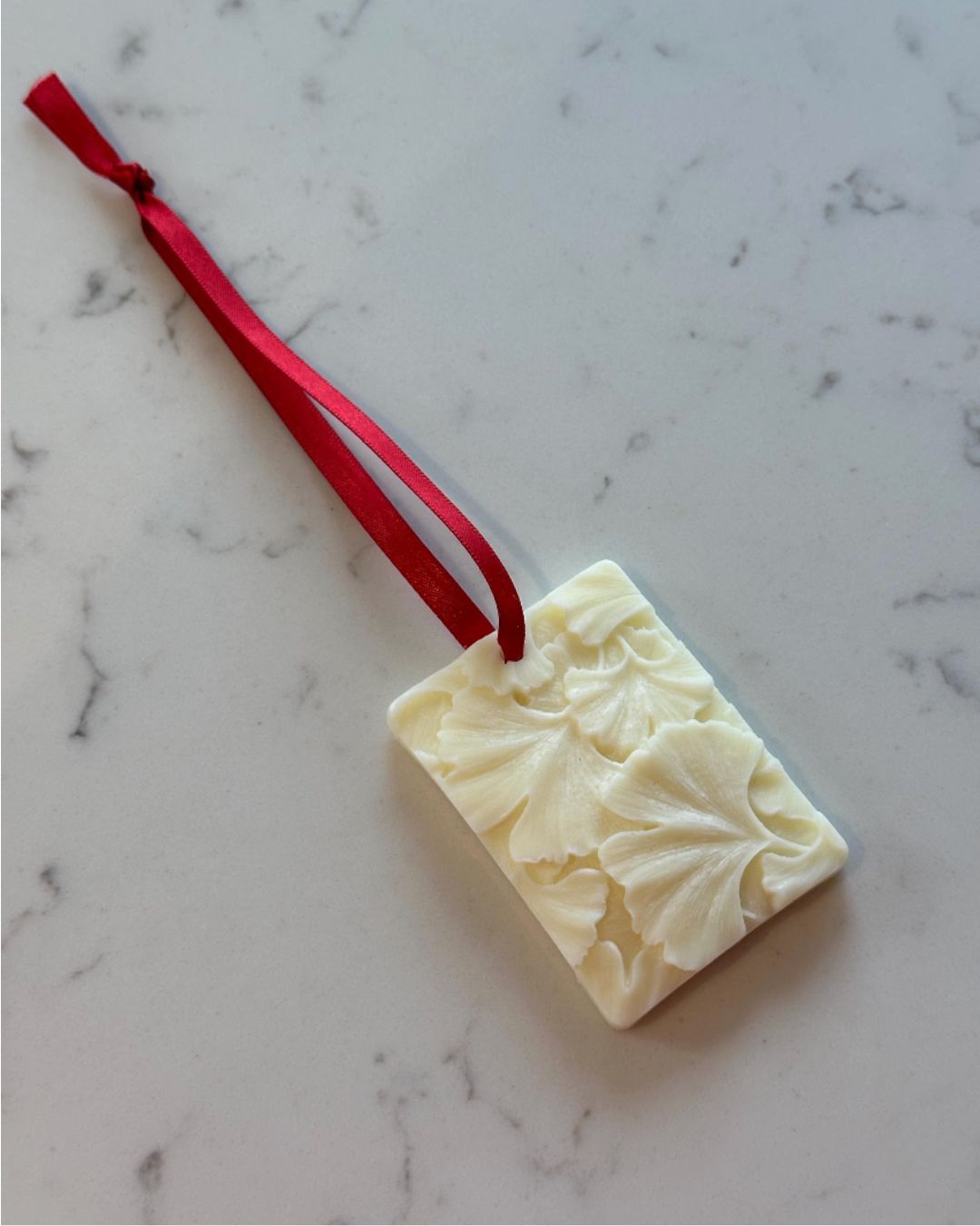 The Gilded Grove Scented Wax Sachet