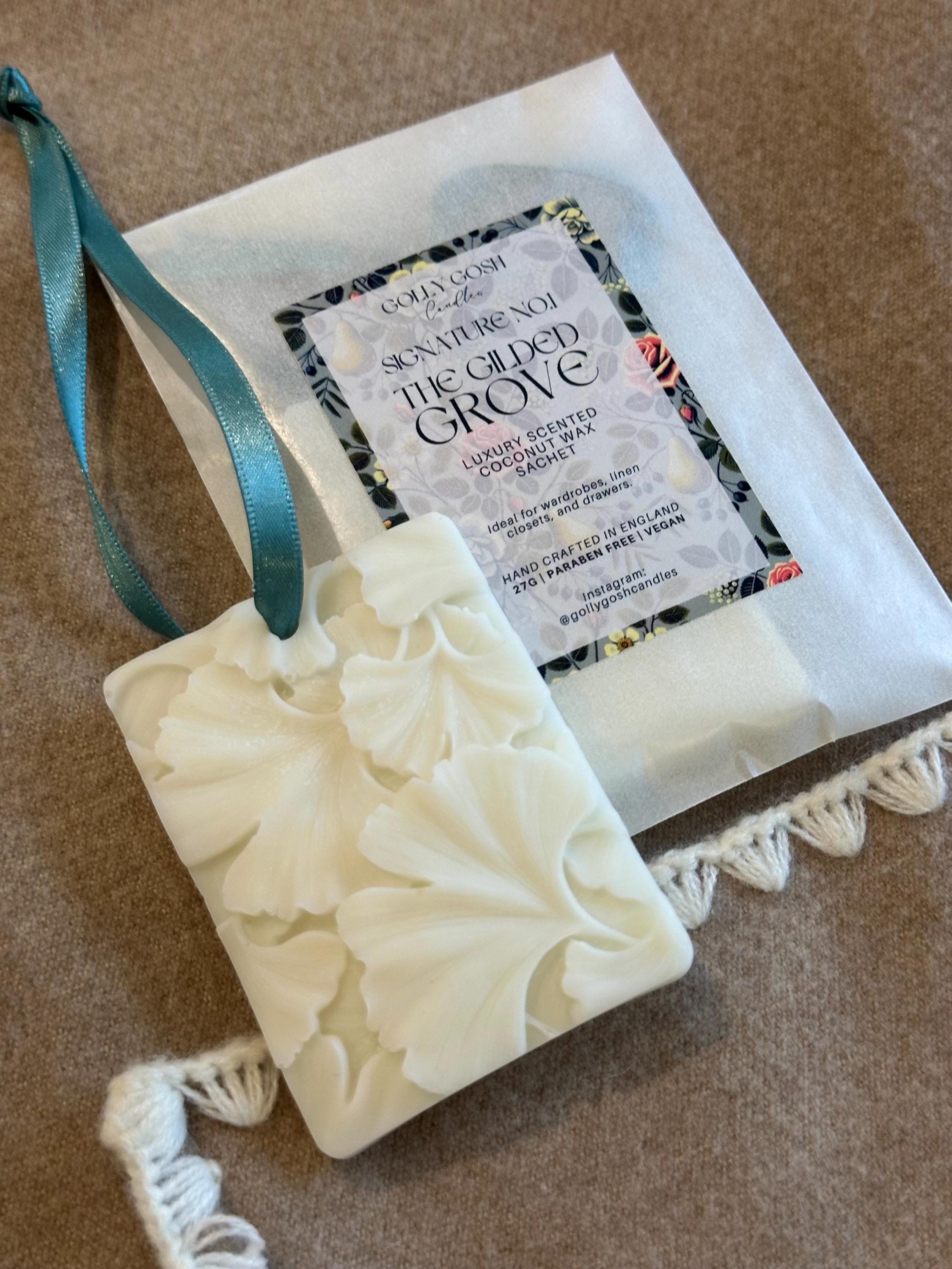 The Gilded Grove Scented Wax Sachet